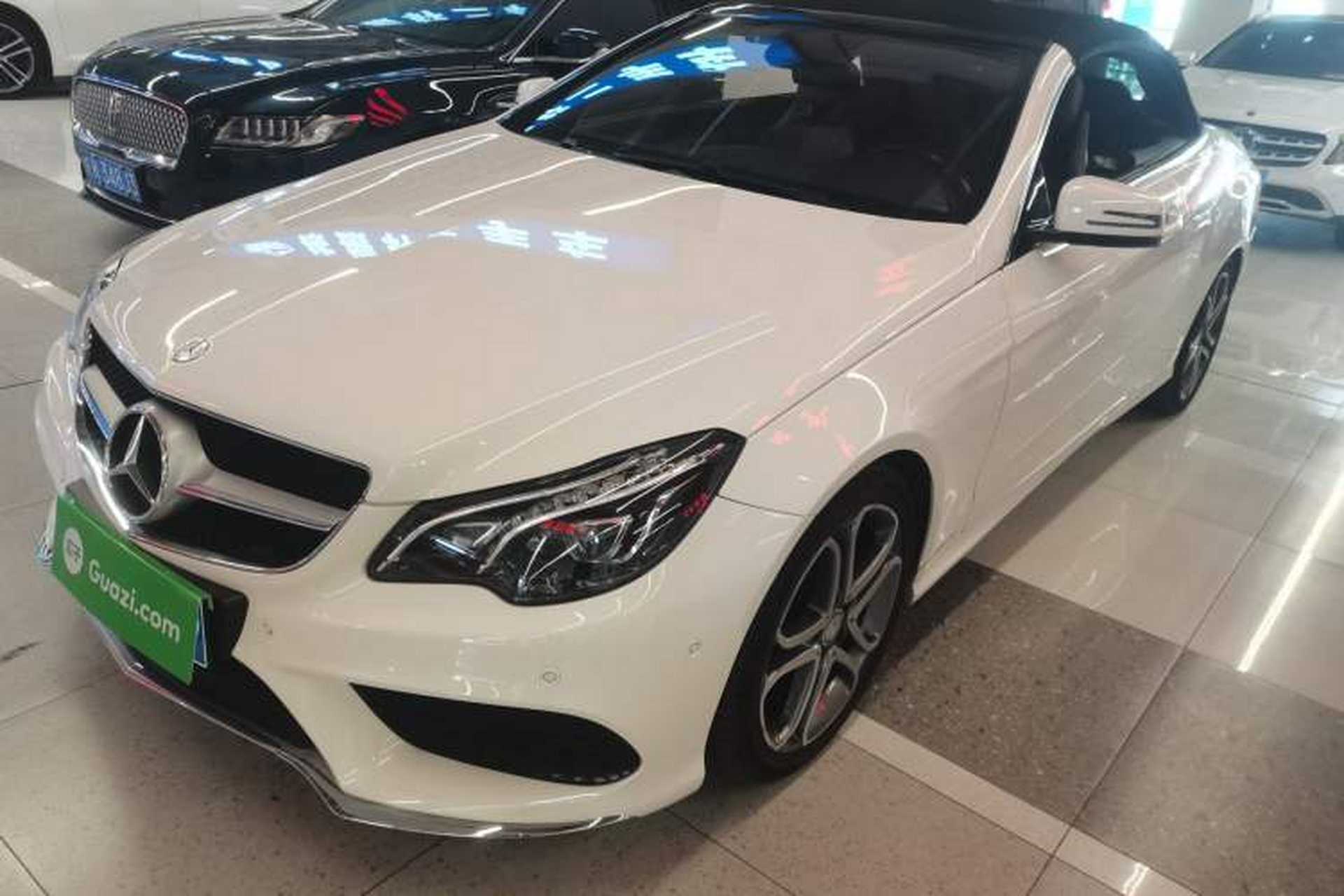 Used Mercedes-Benz E-Class 2014 E 260 Convertible Coupe Front Left 45 Deg
