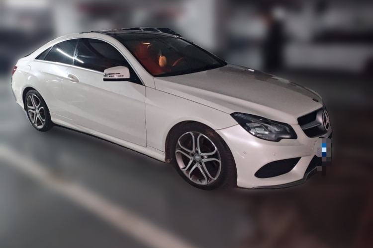 Used Mercedes-Benz E-Class 2014 E 200 Coupe Front Right 45 Deg