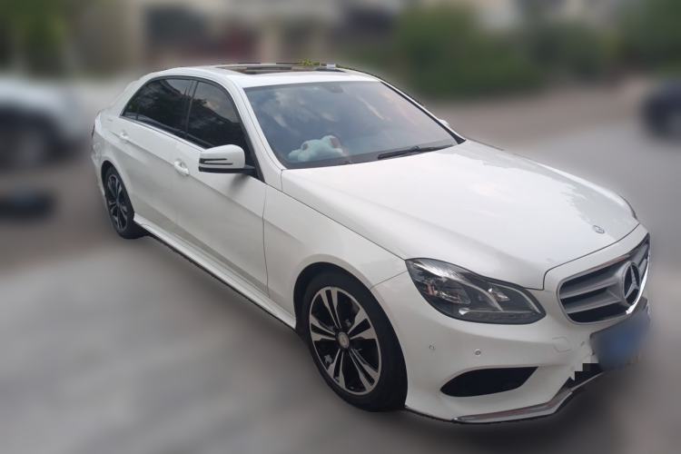 Used Mercedes-Benz E-Class 2014 Restyled E 260 L Sport Edition Front Right 45 Deg