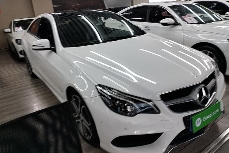 Used Mercedes-Benz E-Class 2014 E 200 Coupe Front Right 45 Deg