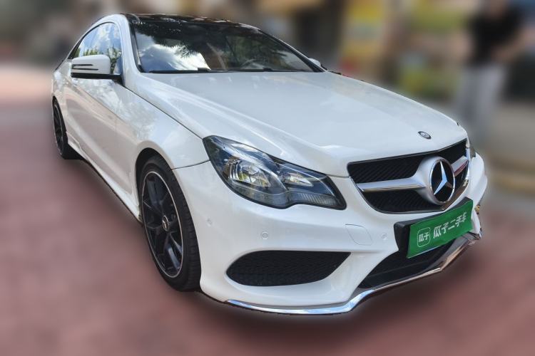Used Mercedes-Benz E-Class 2014 E 200 Coupe Front Right 45 Deg