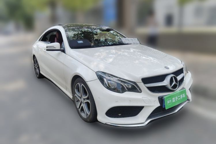 Used Mercedes-Benz E-Class 2014 E 260 Coupe Front Right 45 Deg