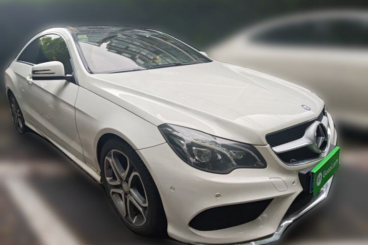 Used Mercedes-Benz E-Class 2014 E 260 Coupe Front Right 45 Deg