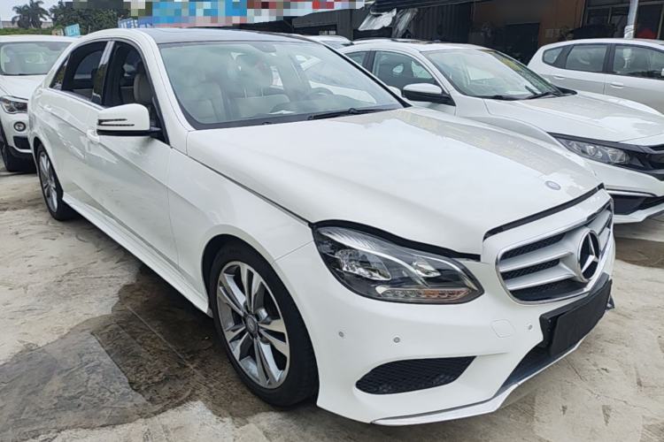 Used Mercedes-Benz E-Class 2014 Restyled E 260 L Sport Edition Front Right 45 Deg