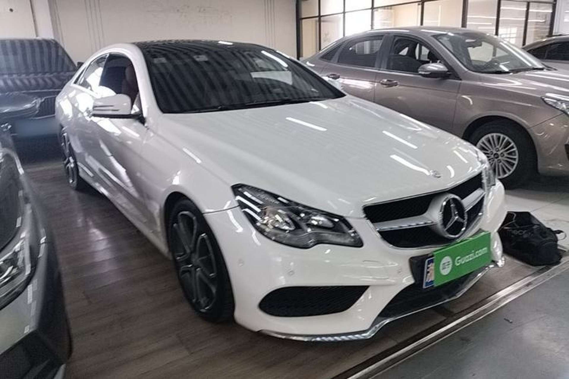 Used Mercedes-Benz E-Class 2014 E 200 Coupe Front Right 45 Deg