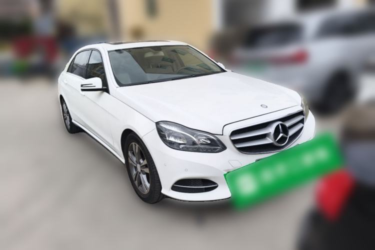 Used Mercedes-Benz E-Class 2014 E 260 L Sport Edition Front Right 45 Deg