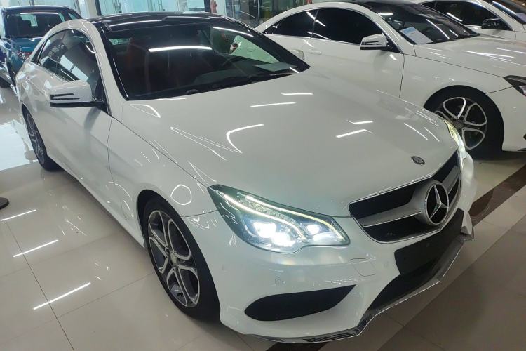 Used Mercedes-Benz E-Class 2014 E 260 Coupe Front Right 45 Deg