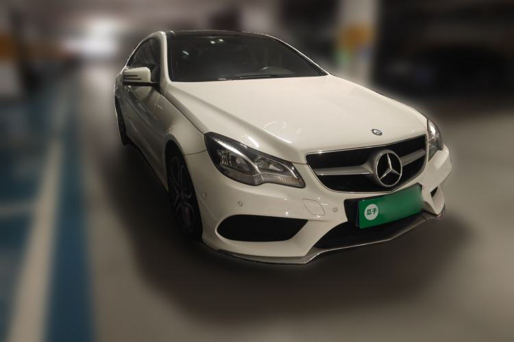 Used Mercedes-Benz E-Class 2014 E 200 Coupe Front Right 45 Deg
