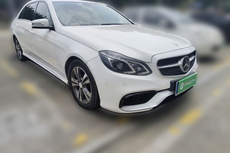 Used Mercedes-Benz E-Class 2014 E 260 L Sport Edition Front Right 45 Deg
