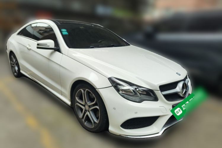 Used Mercedes-Benz E-Class 2014 E 200 Coupe Front Right 45 Deg