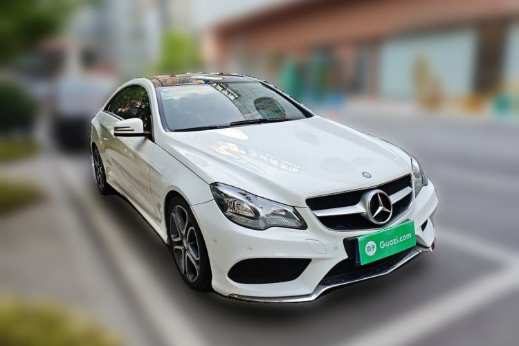 Used Mercedes-Benz E-Class 2014 E 200 Coupe Front Right 45 Deg