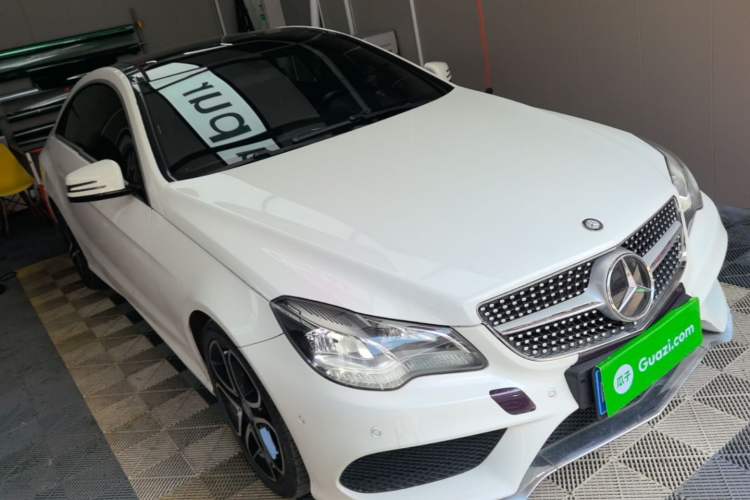 Used Mercedes-Benz E-Class 2014 E 200 Coupe Front Right 45 Deg