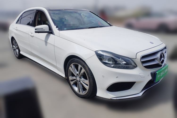 Used Mercedes-Benz E-Class 2014 Restyled E 300 L Sport Edition Front Right 45 Deg