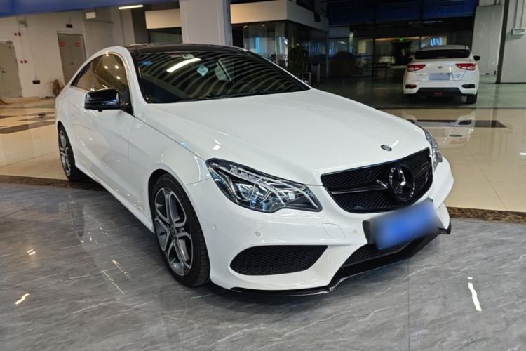 Used Mercedes-Benz E-Class 2014 E 260 Coupe Front Right 45 Deg