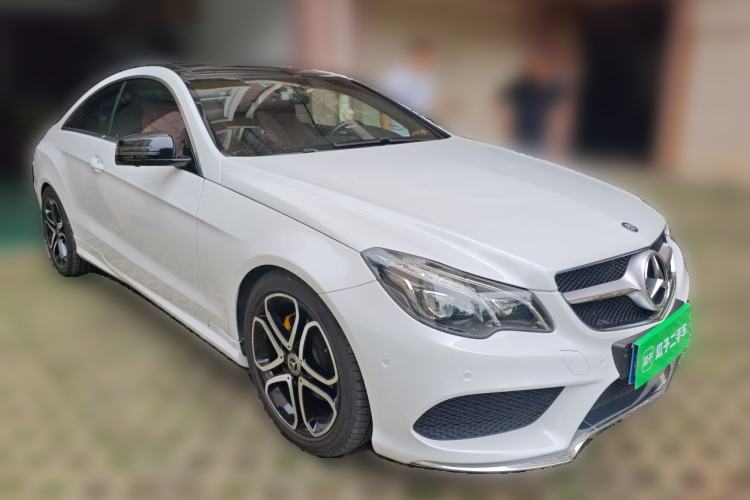 Used Mercedes-Benz E-Class 2014 E 260 Coupe Front Right 45 Deg