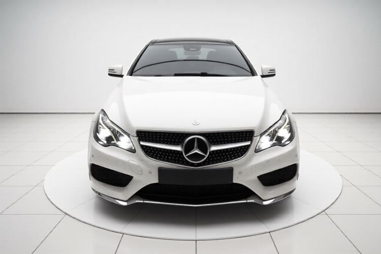 Used Mercedes-Benz E-Class 2014 E 260 Coupe Front