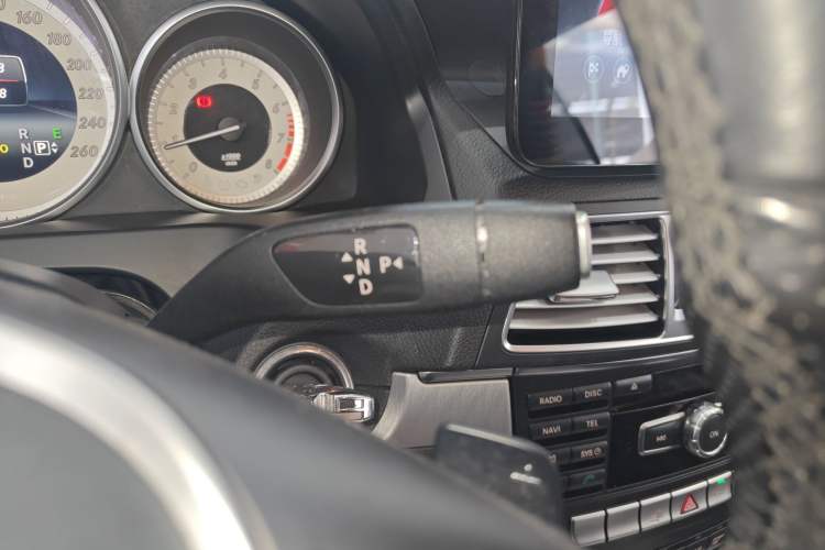 Used Mercedes-Benz E-Class 2014 E 200 Coupe Gear Lever
