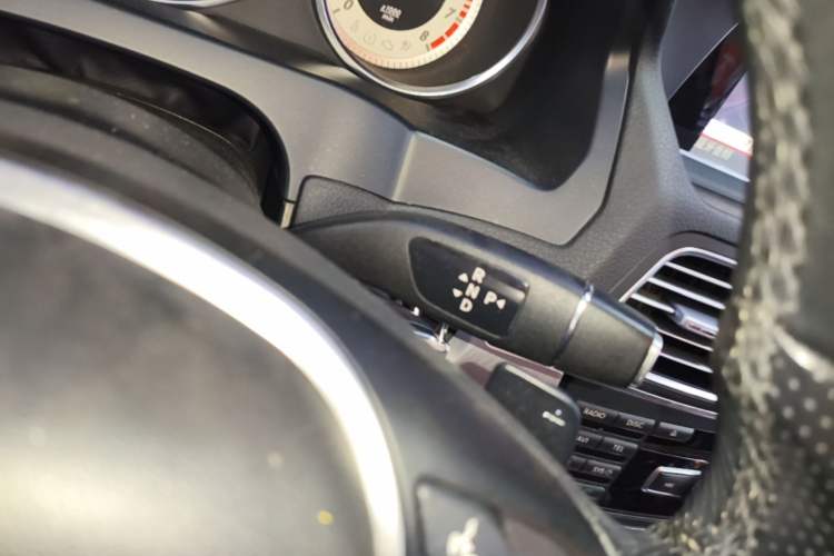 Used Mercedes-Benz E-Class 2014 E 200 Coupe Gear Lever