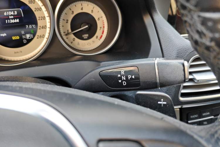 Used Mercedes-Benz E-Class 2014 E 200 Coupe Gear Lever