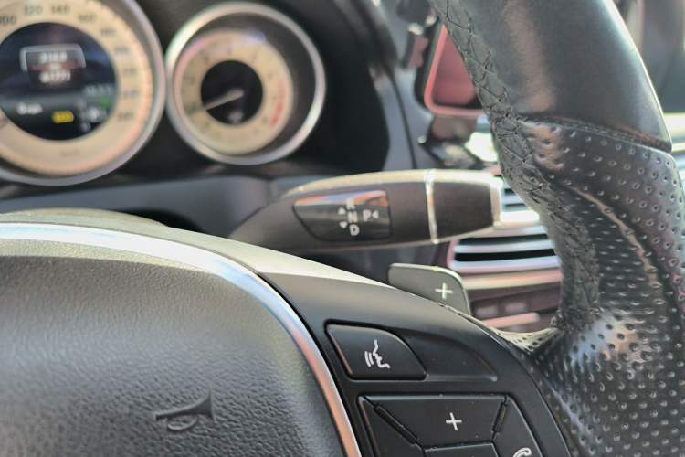 Used Mercedes-Benz E-Class 2014 E 260 Coupe Gear Lever