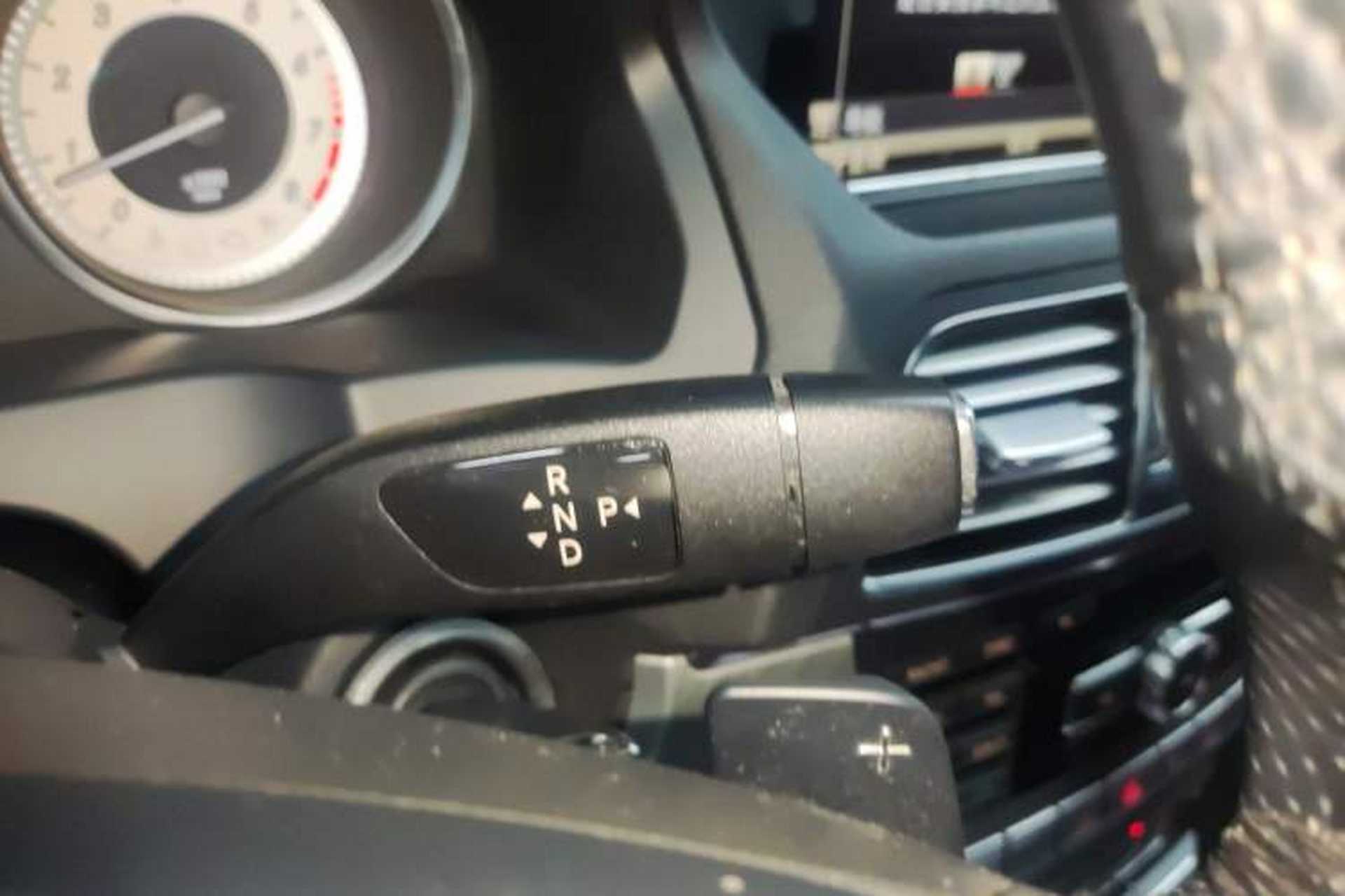 Used Mercedes-Benz E-Class 2014 E 260 Coupe Gear Lever