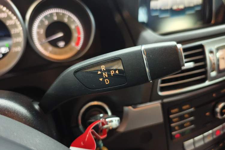 Used Mercedes-Benz E-Class 2014 E 200 Coupe Gear Lever