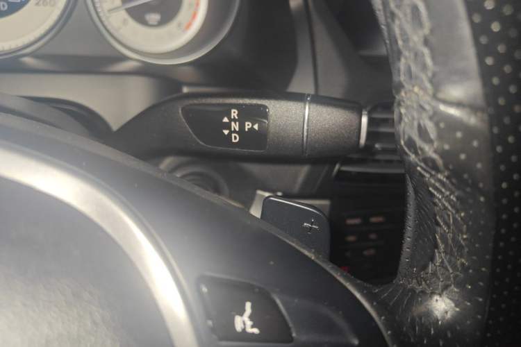 Used Mercedes-Benz E-Class 2014 E 200 Coupe Gear Lever