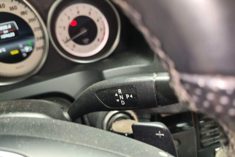 Used Mercedes-Benz E-Class 2014 E 200 Coupe Gear Lever