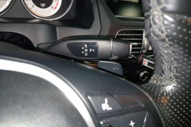 Used Mercedes-Benz E-Class 2014 E 200 Coupe Gear Lever