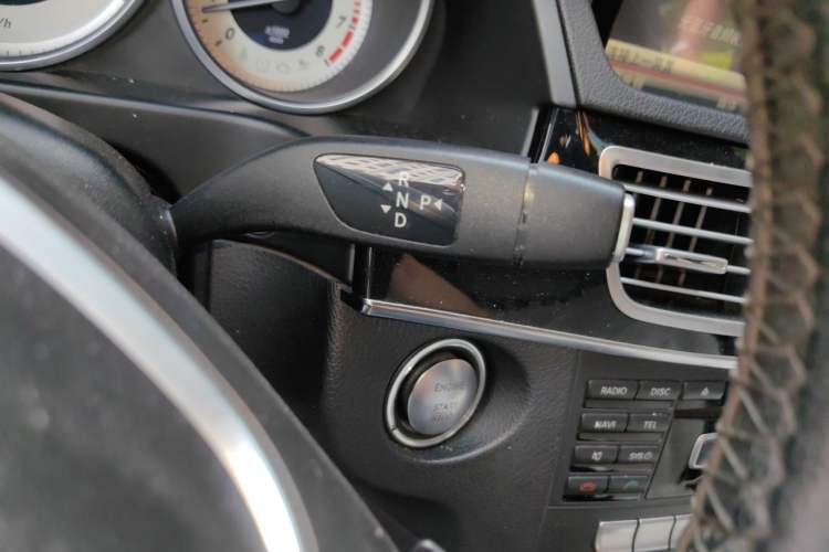 Used Mercedes-Benz E-Class 2014 Restyled E 260 L Sport Edition Gear Lever