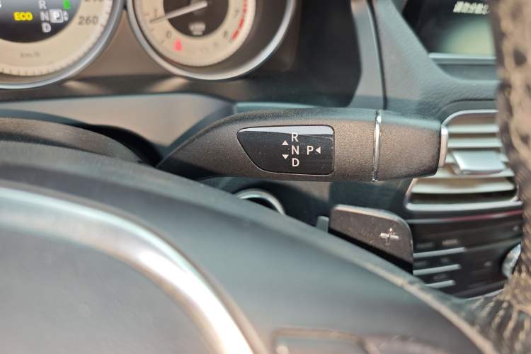 Used Mercedes-Benz E-Class 2014 E 200 Coupe Gear Lever