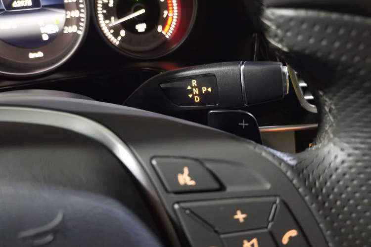Used Mercedes-Benz E-Class 2014 E 260 L Sport Edition Gear Lever