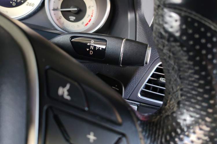 Used Mercedes-Benz E-Class 2014 E 200 Coupe Gear Lever