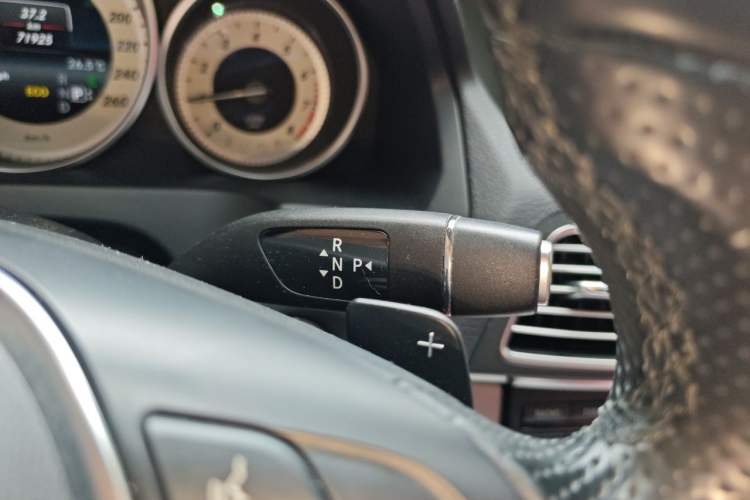 Used Mercedes-Benz E-Class 2014 E 260 Coupe Gear Lever