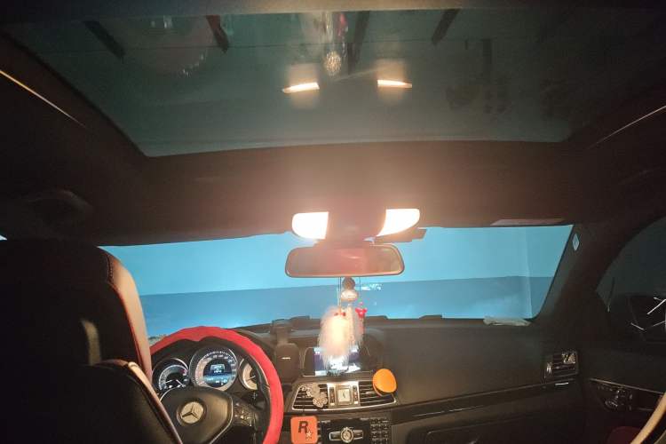Used Mercedes-Benz E-Class 2014 E 200 Coupe Headliner
