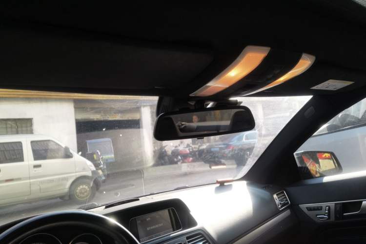 Used Mercedes-Benz E-Class 2014 E 200 Coupe Headliner