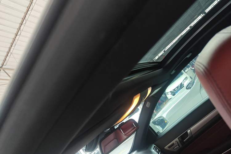 Used Mercedes-Benz E-Class 2014 E 260 Coupe Headliner