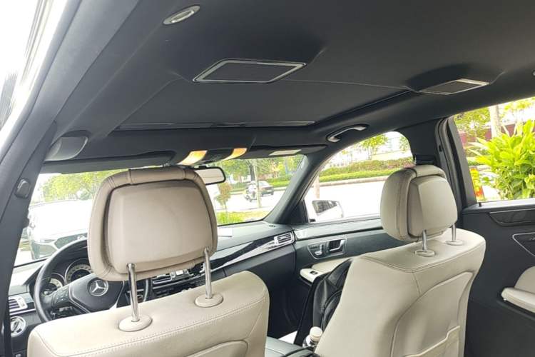 Used Mercedes-Benz E-Class 2014 Restyled E 260 L Sport Edition Headliner