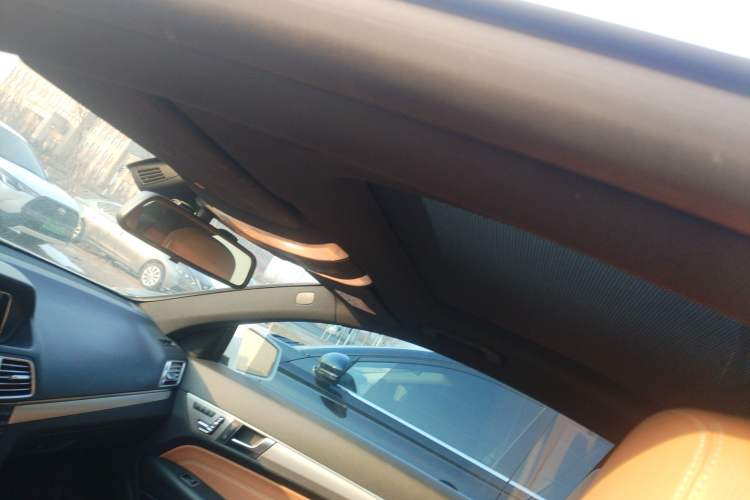 Used Mercedes-Benz E-Class 2014 E 200 Coupe Headliner