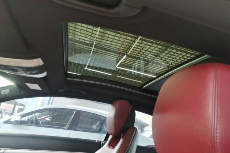 Used Mercedes-Benz E-Class 2014 E 260 Coupe Headliner