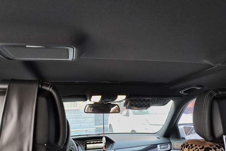 Used Mercedes-Benz E-Class 2014 E 260 L Sport Edition Headliner