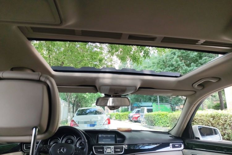 Used Mercedes-Benz E-Class 2014 E 260 L Sport Edition Headliner