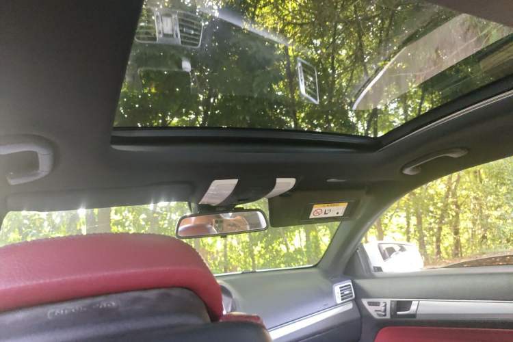 Used Mercedes-Benz E-Class 2014 E 200 Coupe Headliner