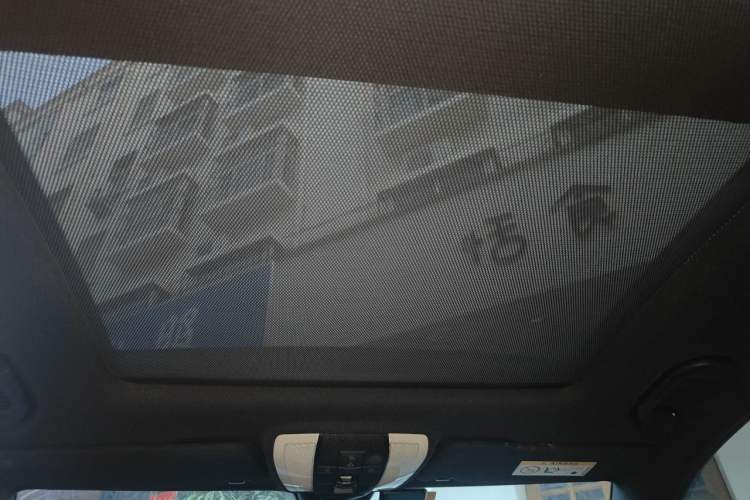 Used Mercedes-Benz E-Class 2014 E 200 Coupe Headliner