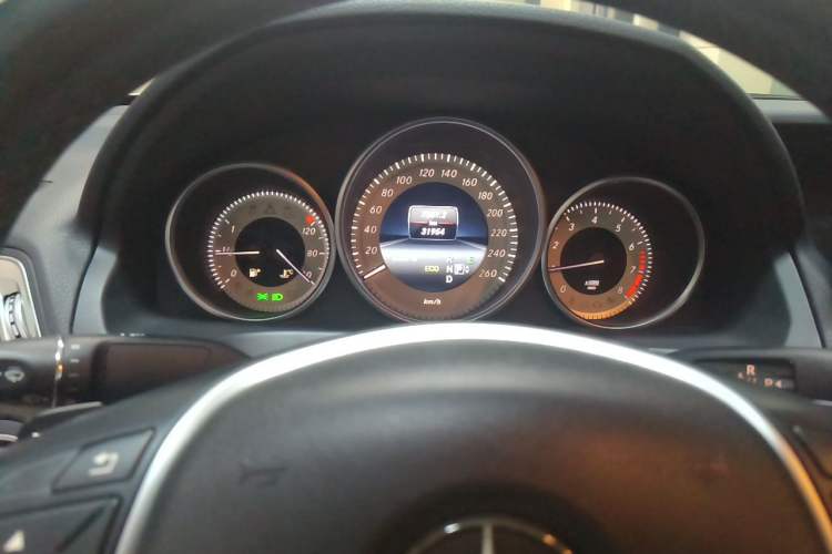 Used Mercedes-Benz E-Class 2014 E 200 Coupe Instrument Cluster