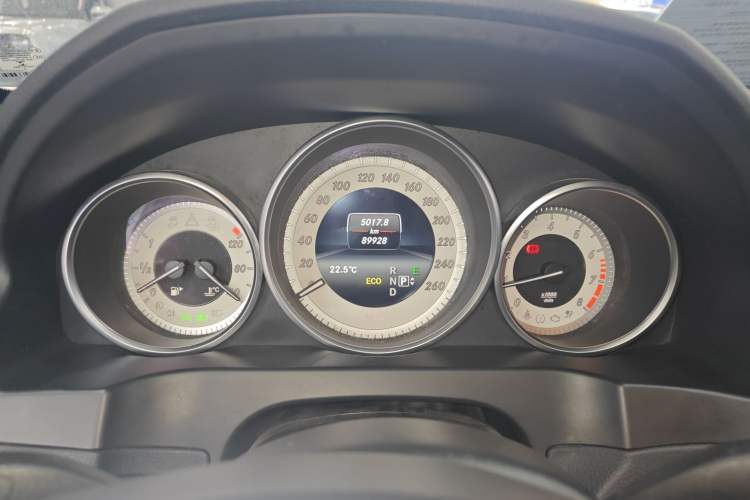 Used Mercedes-Benz E-Class 2014 E 200 Coupe Instrument Cluster