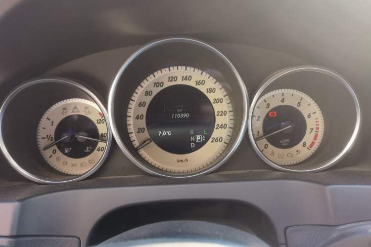 Used Mercedes-Benz E-Class 2014 E 200 Coupe Instrument Cluster