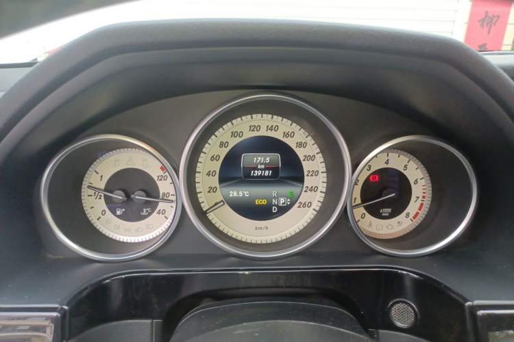 Used Mercedes-Benz E-Class 2014 Restyled E 260 L Sport Edition Instrument Cluster