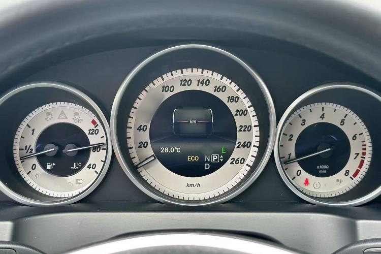 Used Mercedes-Benz E-Class 2014 E 260 Coupe Instrument Cluster
