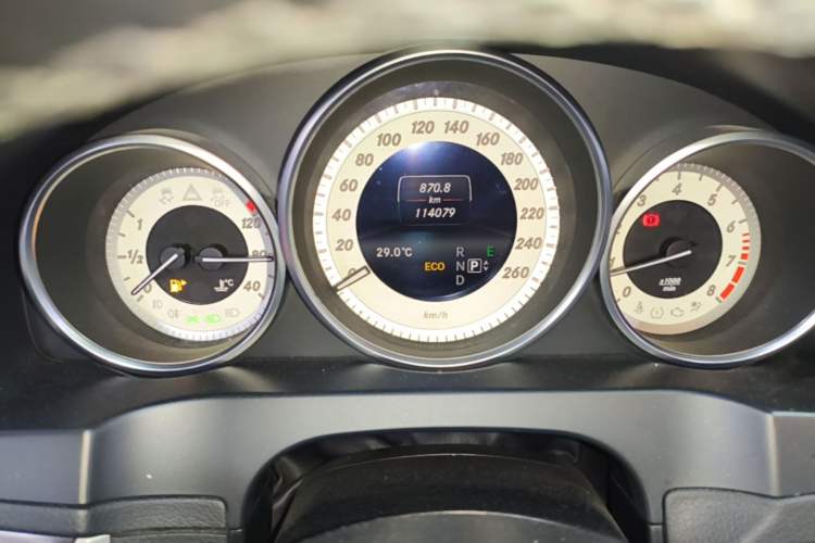 Used Mercedes-Benz E-Class 2014 E 200 Coupe Instrument Cluster